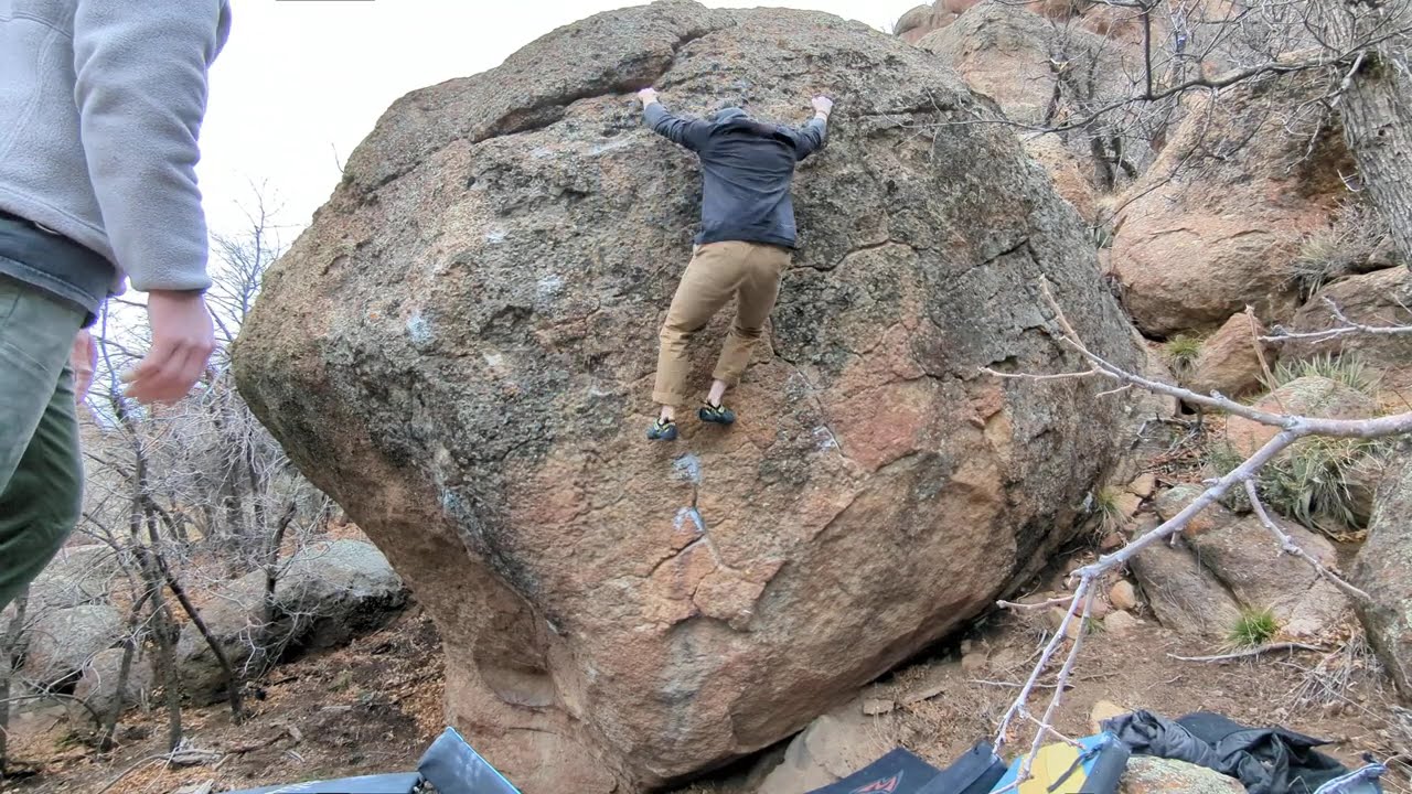 Necta-Reach (V6) - Mt.Elden, AZ