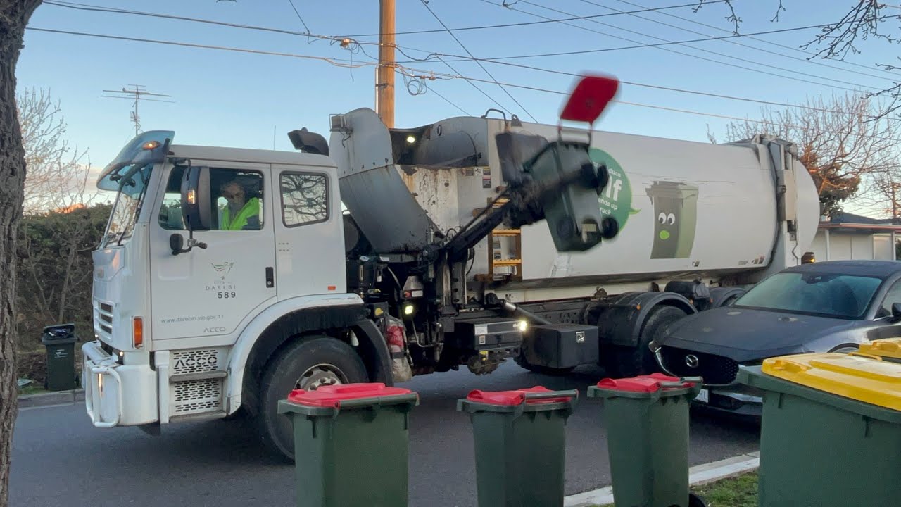 Darebin Garbage and Recycling 3025 & 589 
