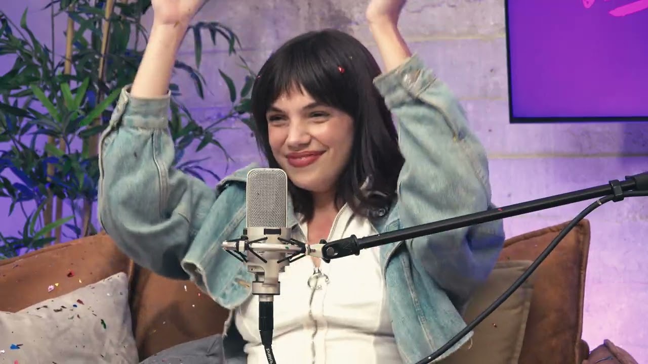 MARTINA CARIDDI Y LOS PEDOS, EL VELLO CORPORAL Y LA ALITOSIS | Las guapas también tiene bigote 3x02