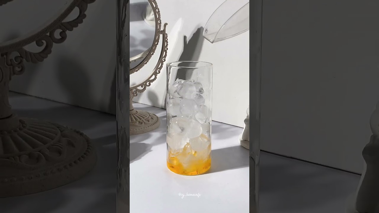 #peach #coconut #hibiscus #mocktail#cocktails #easyrecipe#trending #shortvideo#cityofjoy#music#viral