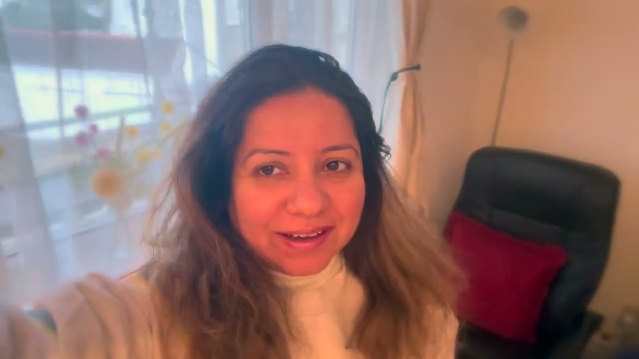 London by Train, Solo Stay, Hotel & Indian Street Food in Wembley | UK Vlog