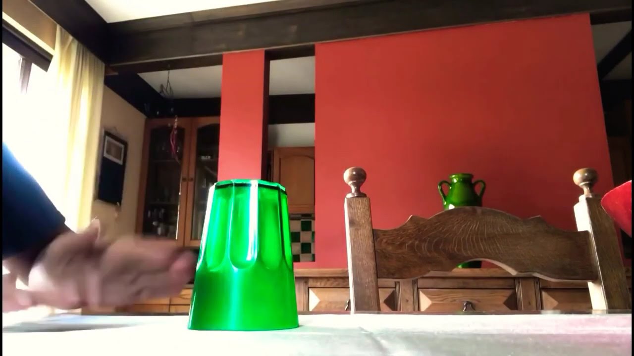 Cup song - percussioni con il bicchiere