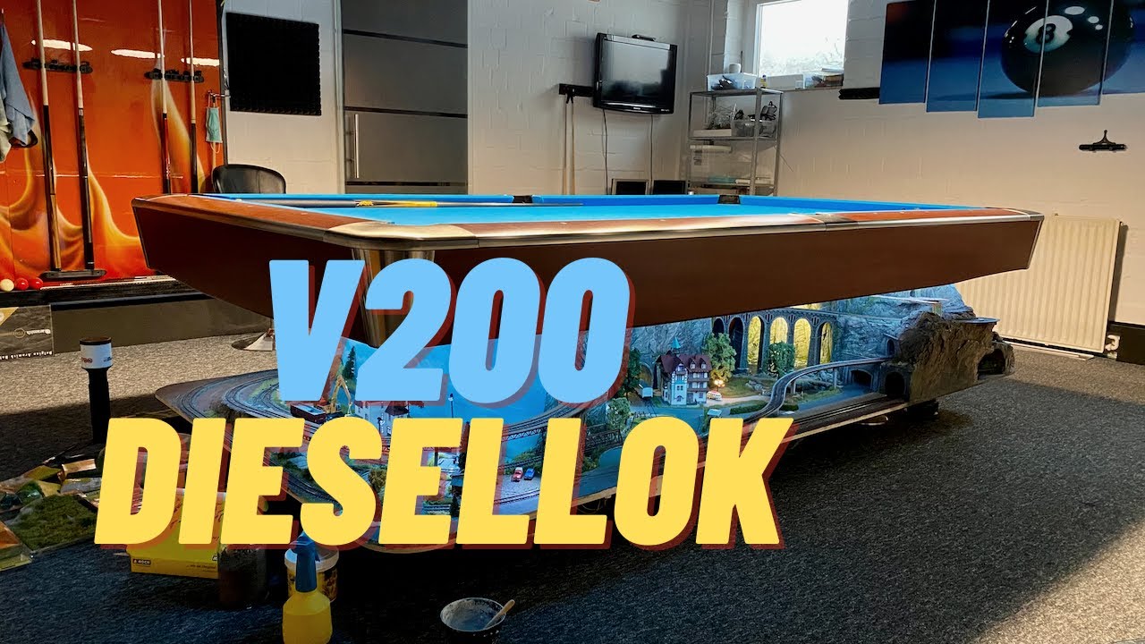 ESU V200 Diesellok als H0 1:87 Modell mit z21 Digitalzentrale von Roco Fleischmann - PMR Modellbau