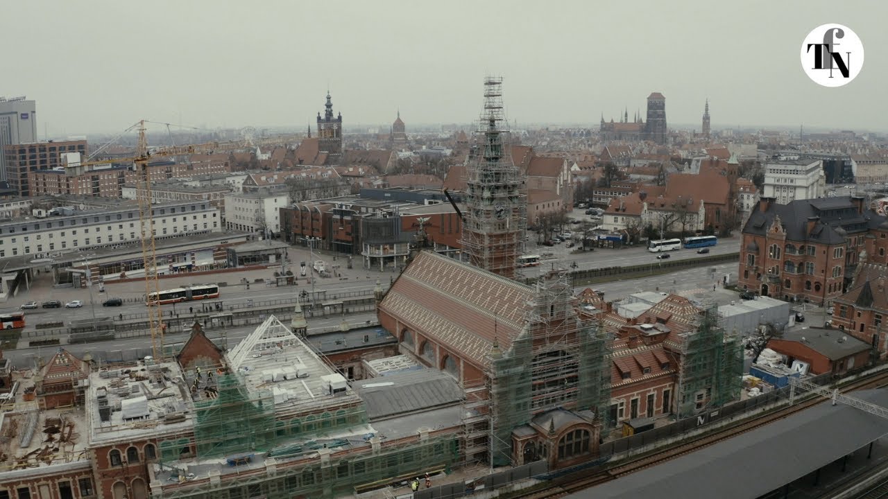 Iconic stained-glass windows make historic return to Gdańsk central station