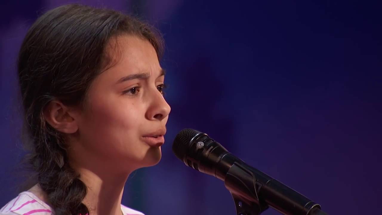 America's Got Talent 2016 Auditions - Laura Bretan 13 Year Old Opera Singer Gets Golden Buzzer