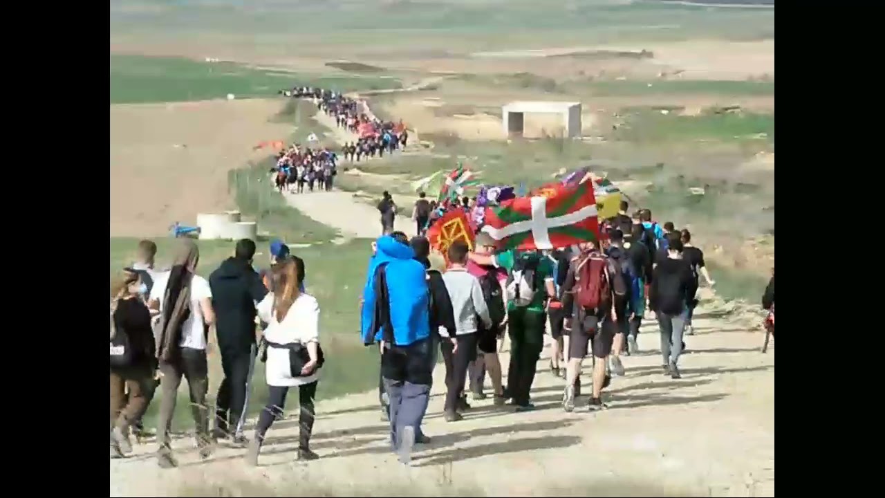Independentzia aldarrikatu du Ernaik eta egunez egun lan egitera animatu ditu gazteak