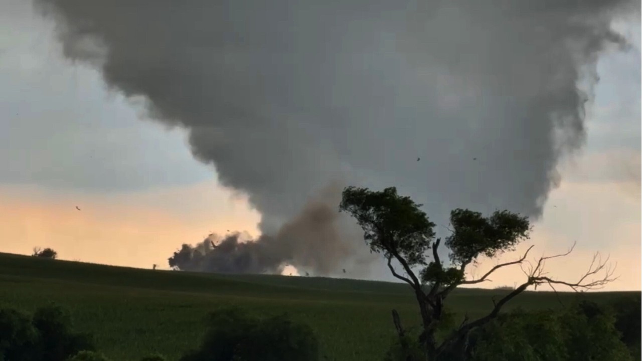Violent Tornado Rips Apart House - Watertown, South Dakota (7/27/25)