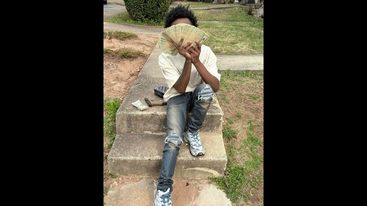 (FREE) Lil Double 0 Sample Type Beat - 