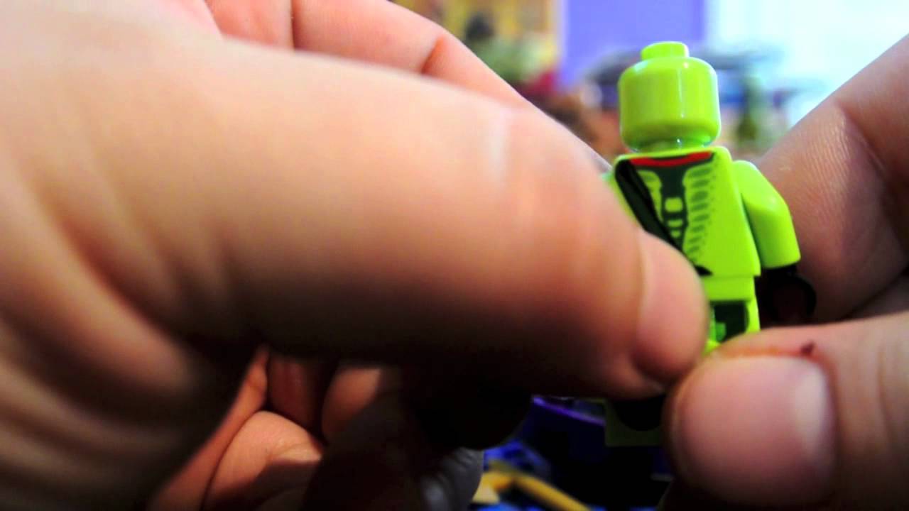 Lego Ninjago 9562 Lasha Spinner Opening and Review
