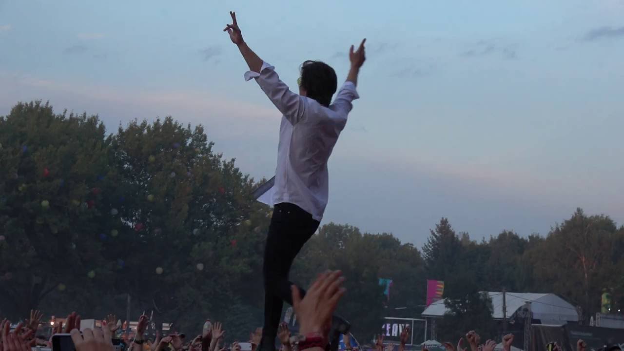 The Last Shadow Puppets - Calm Like You (Sziget Fesztivál, 2016.08.16.)