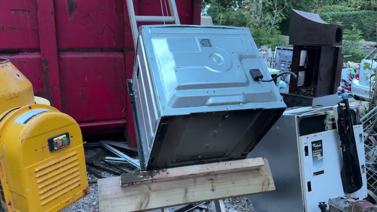 The scrap elevator 3000 #scrapman #ukstreetscrapper #dumpsterdiving
