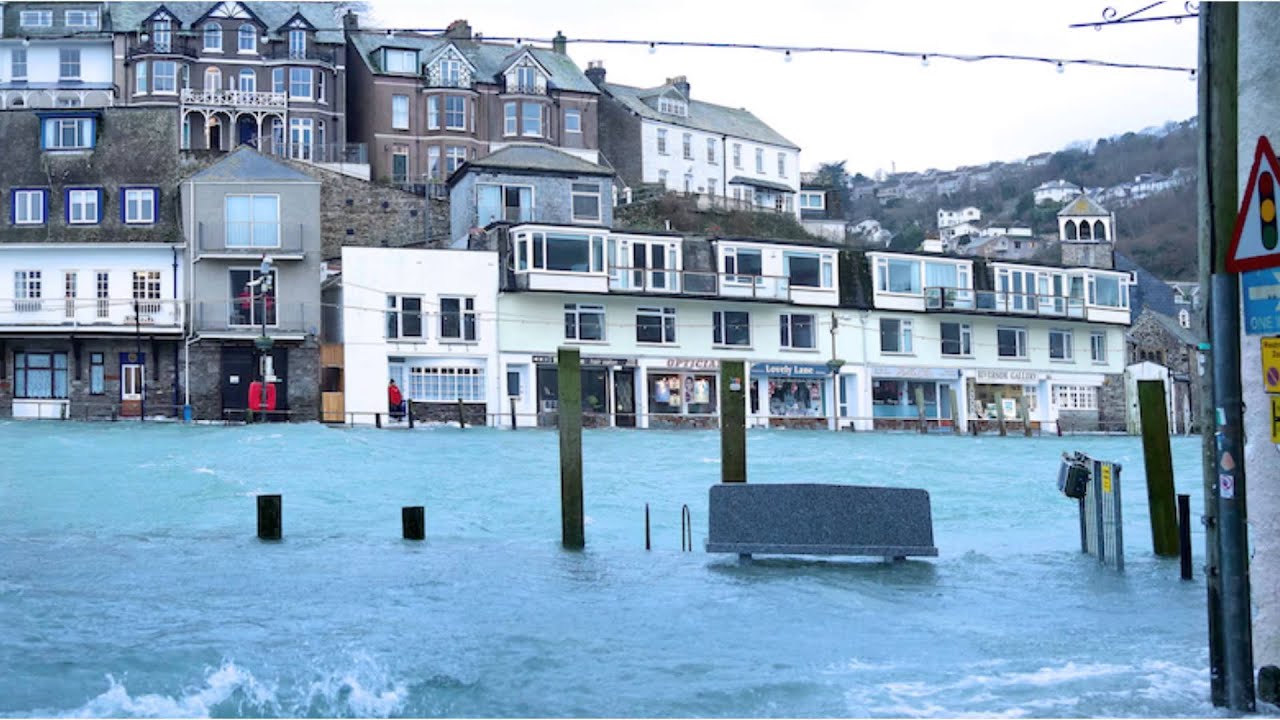 Flooding Looe 3rd February 2014
