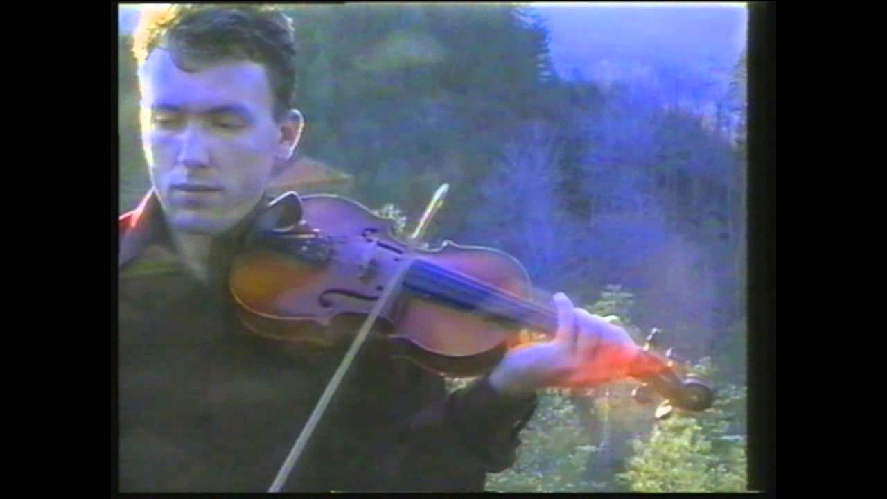 Kamenicki zvuci(Kamenicko kolo okolo)Studio Kemix ( Officiall  video)2000