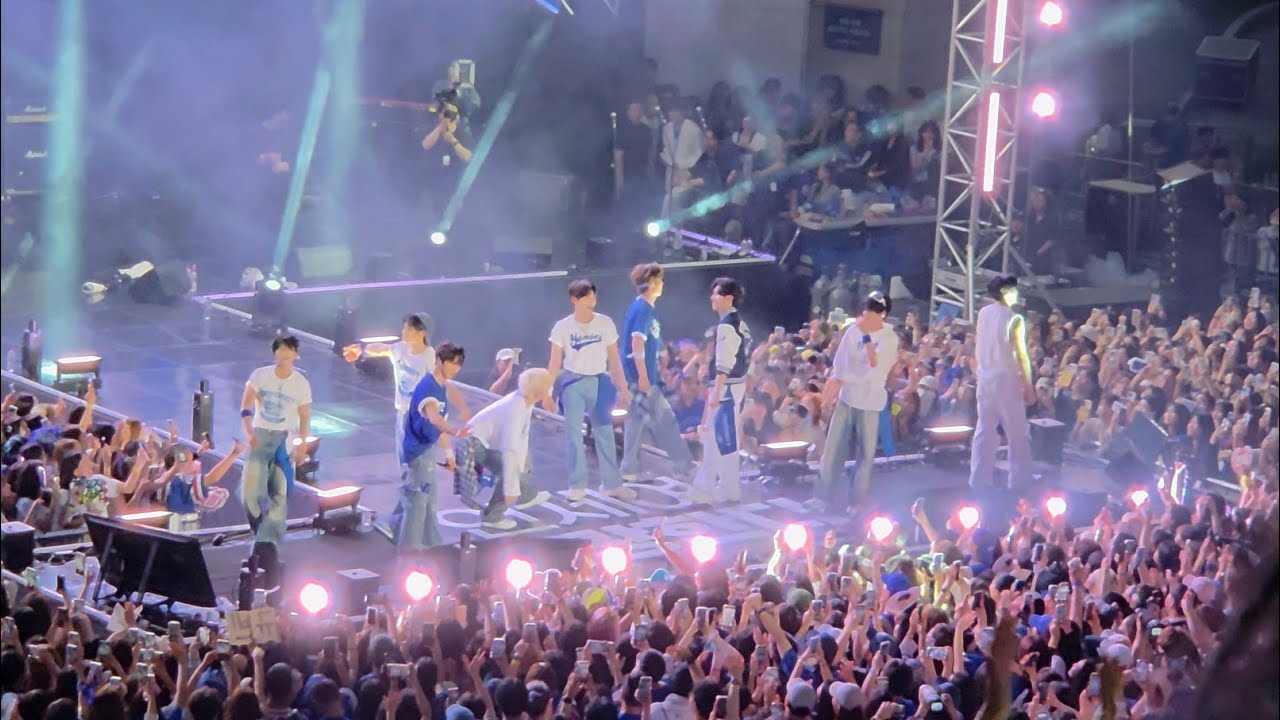 250608 연세대 응원가 :: 하늘끝까지 (ZB1 ver.) [2025 연세대학교 축제 아카라카 - 연세여 사랑한다] 4K 직캠 Fancam