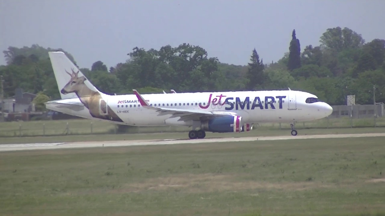 Airbus A-320 LV-HEK Huemul de JetSmart despegando desde SAAR 06-12-2019