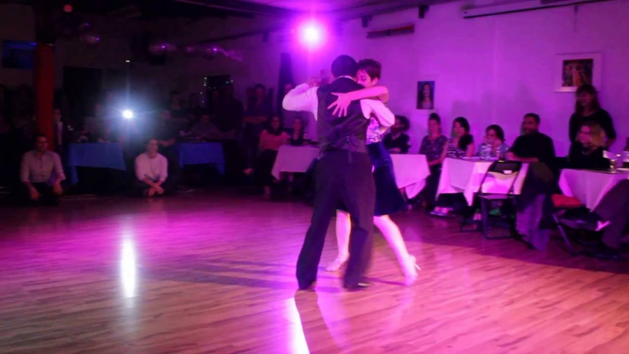 Tango: Golgota -  Orquesta: Rodolfo Biagi.
