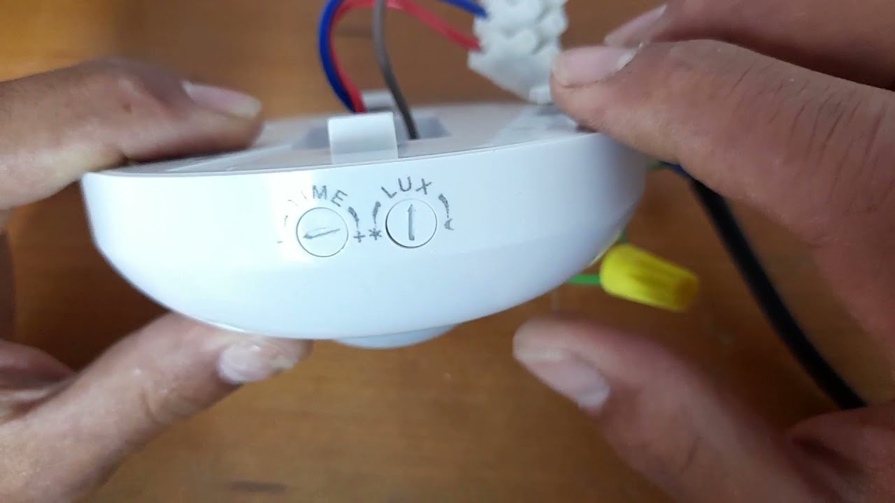 como instalar un sensor de movimiento/ como conectar un detector de movimiento