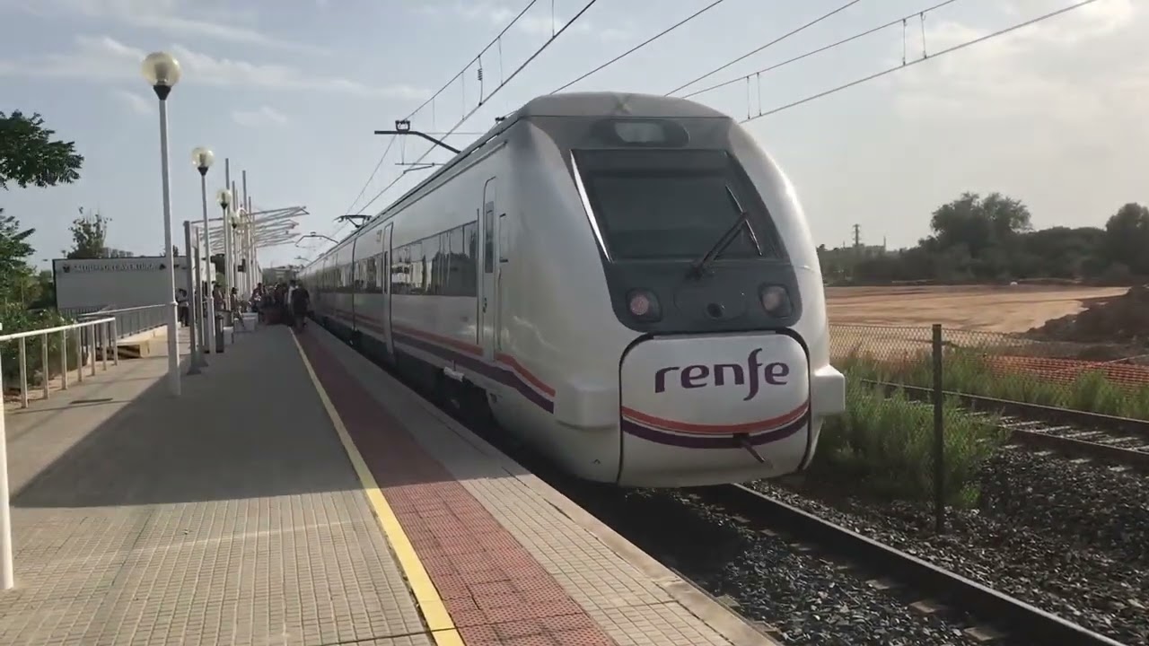CIRCULACIONES DE TRENES REGIONALES CON SERVICIO DE CERCANIAS