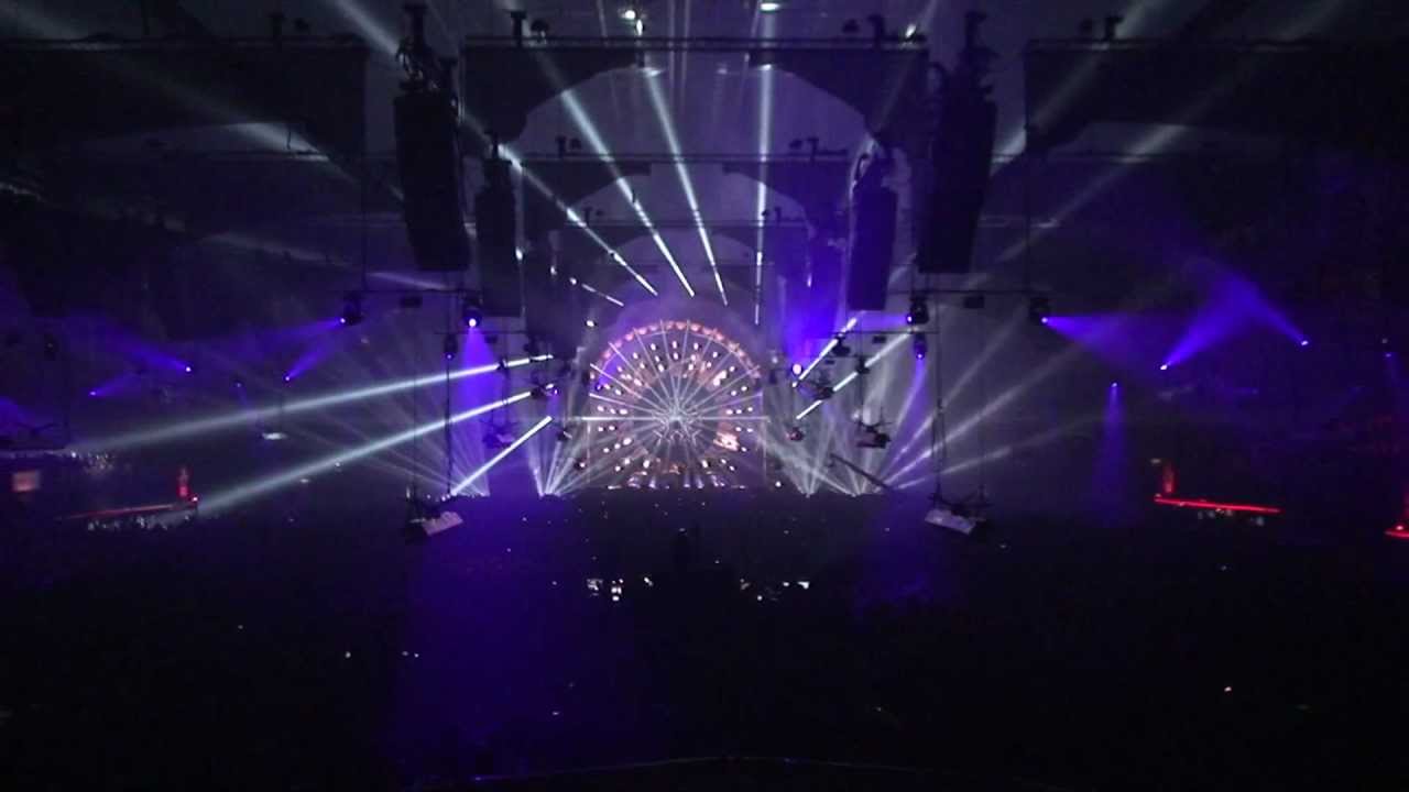 Qlimax 2011 live HD - LASERSHOW & intro Zany & The Pitcher Ft. Mc DV8 Set1of4 - part 9