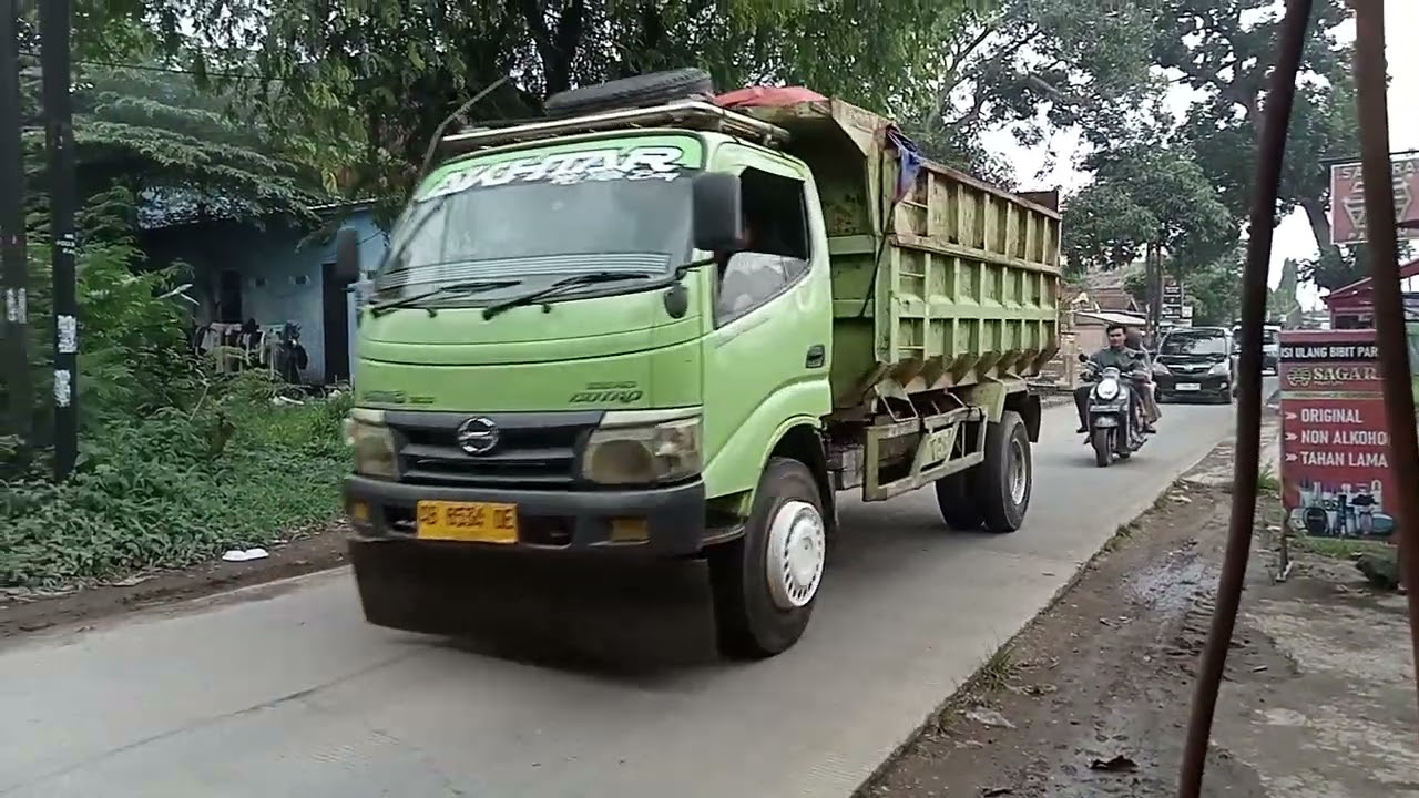 Kejalur Kampung Pun Masuk Ini Dua Truk