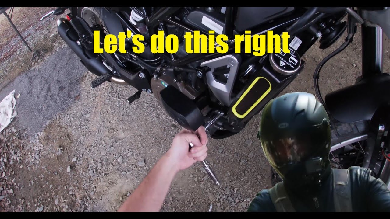 2019 Svartpilen 401 -  Protection Install Part 1 (Frame Slider)