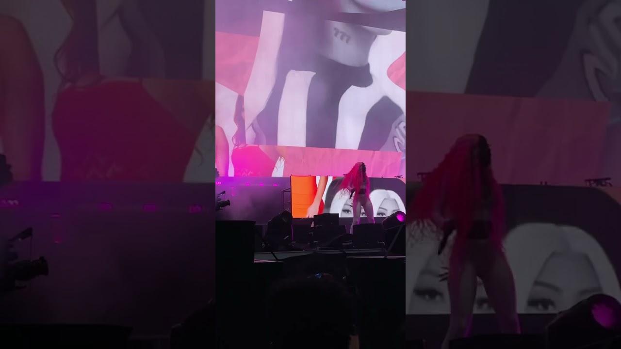 FLO MILLI- &ldquo;BEEF FLOMIX&rdquo; LIVE @ ROLLING LOUD MIAMI 2021