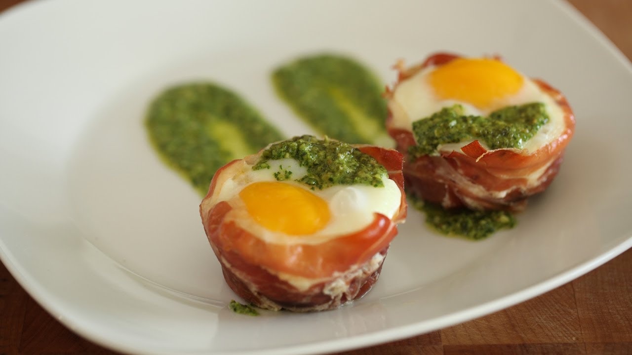 Whitney's Baked Egg Cups in Prosciutto || KIN EATS