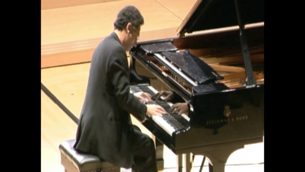 Fali Pavri plays Widmung - Schumann/Liszt
