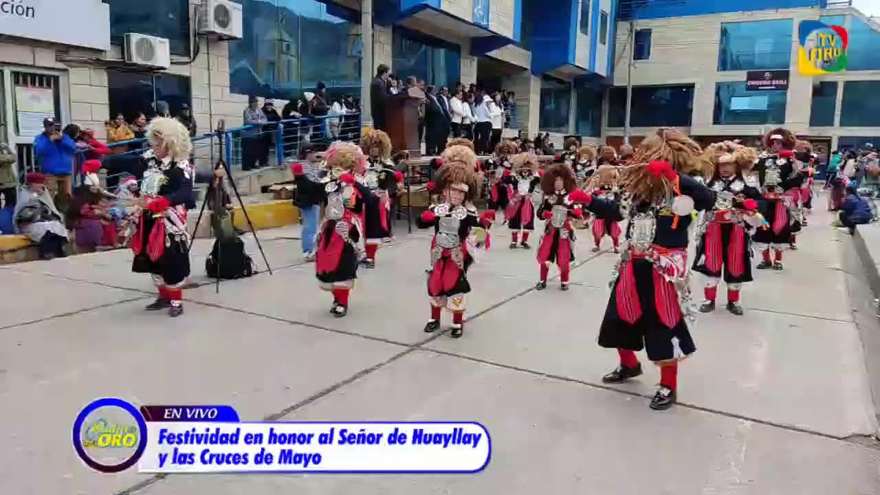 Festividad en Honor al Señor de Huayllay y las Cruces de Mayo Izamiento Segundo día 04/05/2025