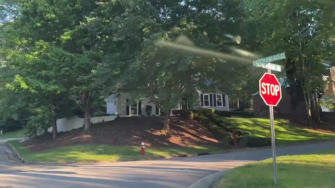 Scenic Drive Through Lochmere in Cary, NC: A Tranquil Escape