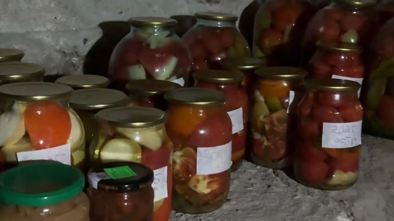 Мои закрутки, показываю процесс и свой погреб