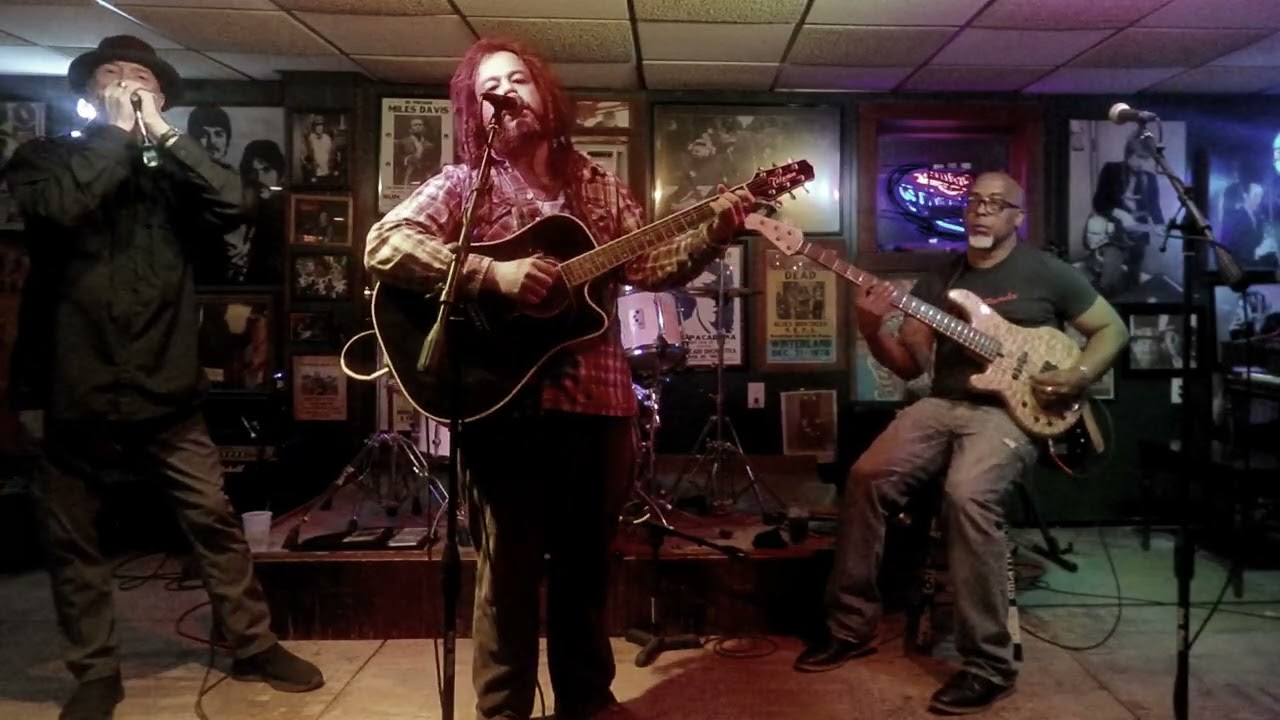 Jam@Bernie's - Wayfaring Stranger