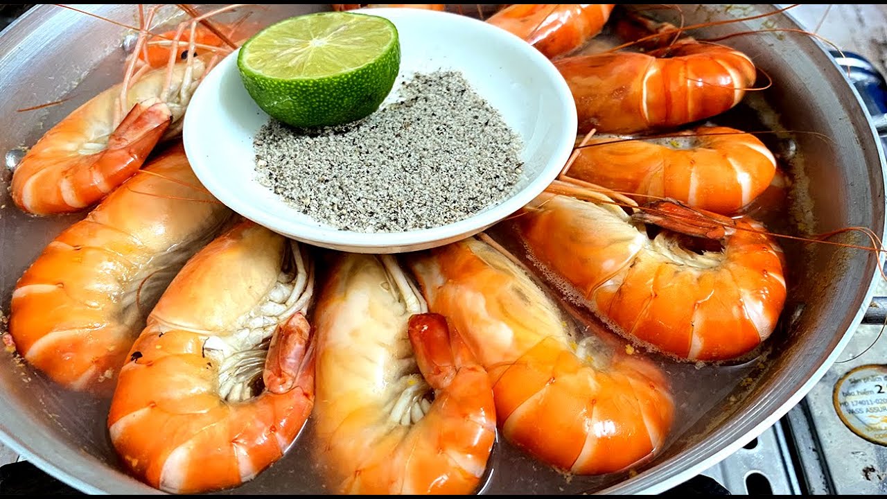 Cách làm món Tôm hấp nước dừa ngọt ngon dễ làm ai cũng thích thực đơn cho bữa tiệc gia đình