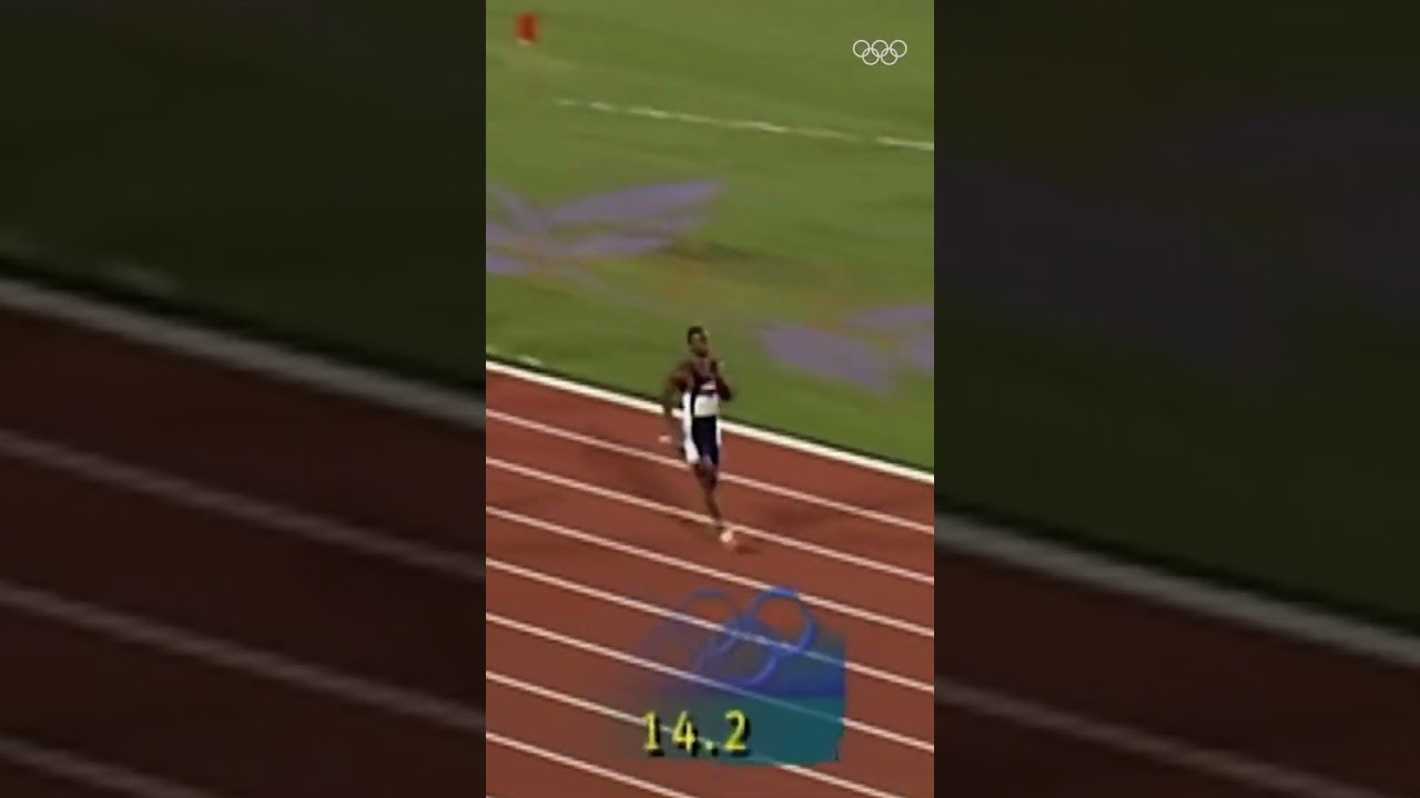 The unstoppable Michael Johnson 🌟 #Olympics #Athletics #MichaelJohnson #Legend