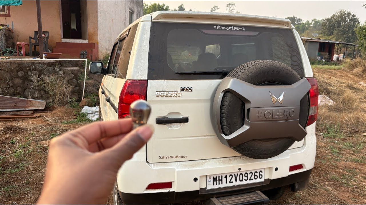 Bolero Neo N10 Car Brake light Problem घर पर ठीक कैसे करें | 🚗🚨🚙