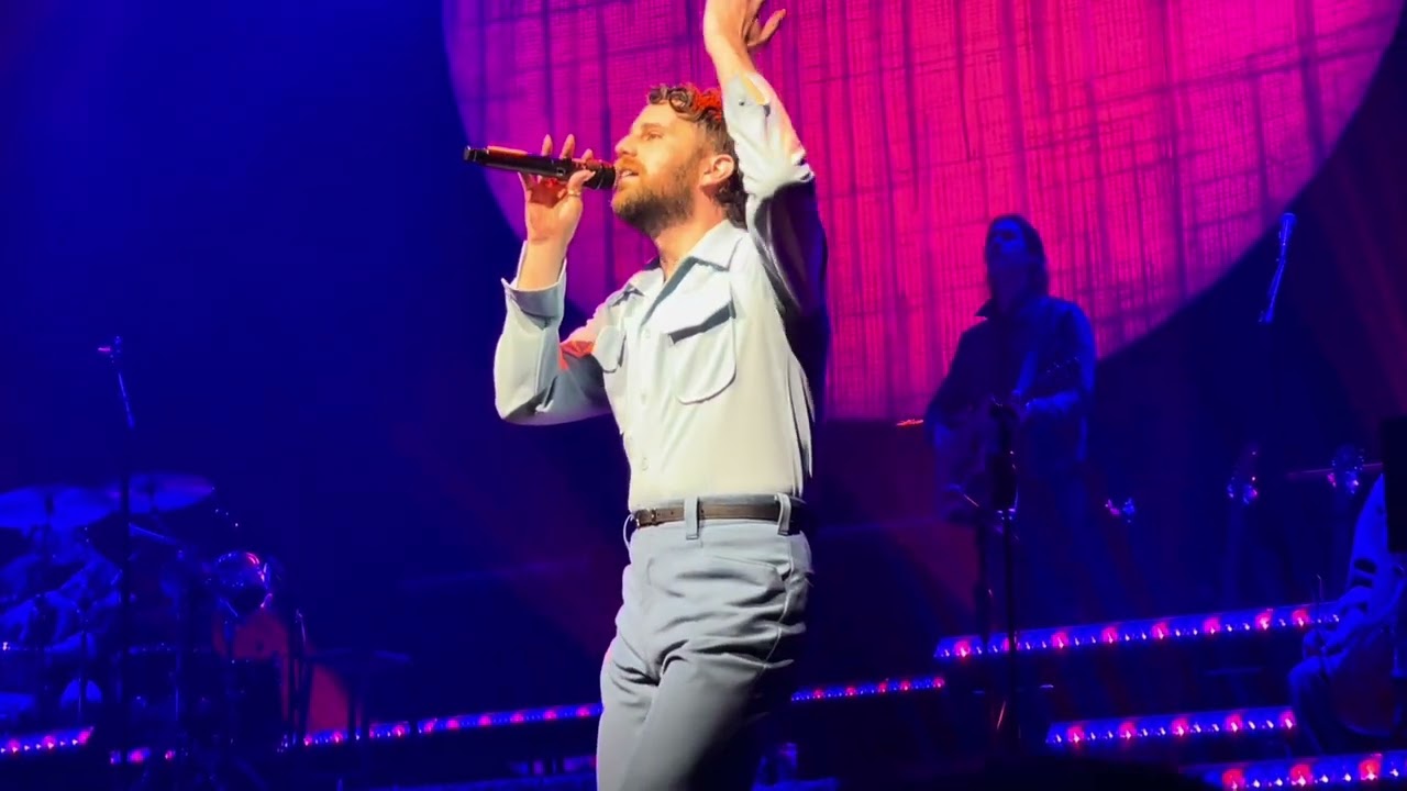 Ben Platt performs All American Queen