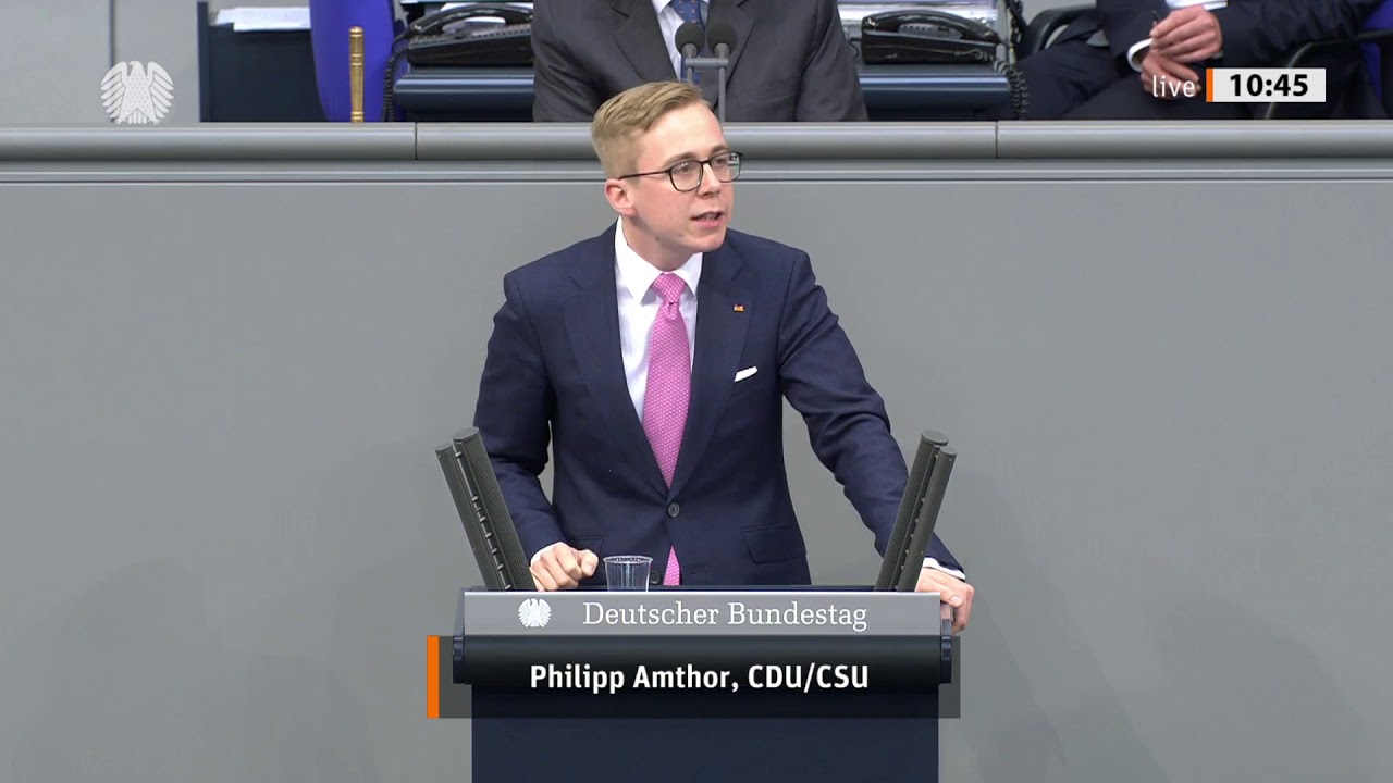 Bundestag: AfD-Anträge zu Grund­rechten stoßen auf Widerspruch