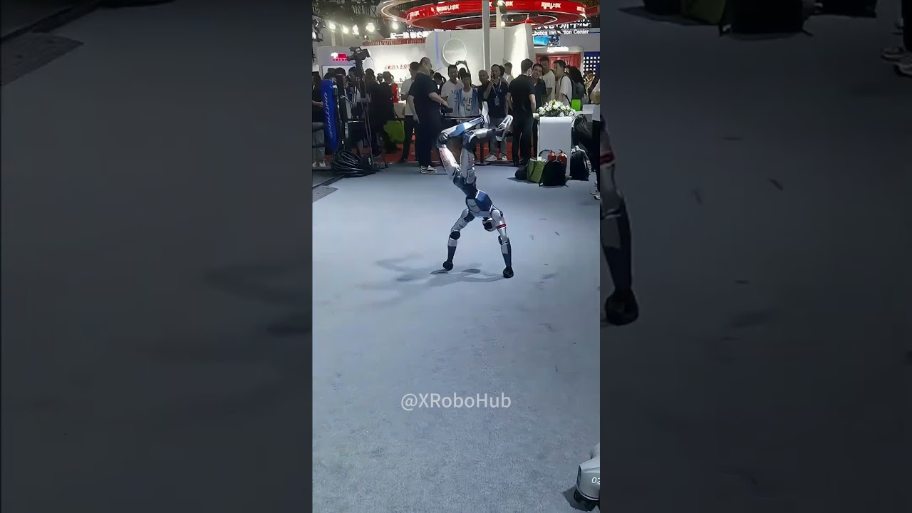 🤖 A $5900 robot?! Unitree's R1 just broke the market! #wrc2025  #humanoidrobot  #robotics