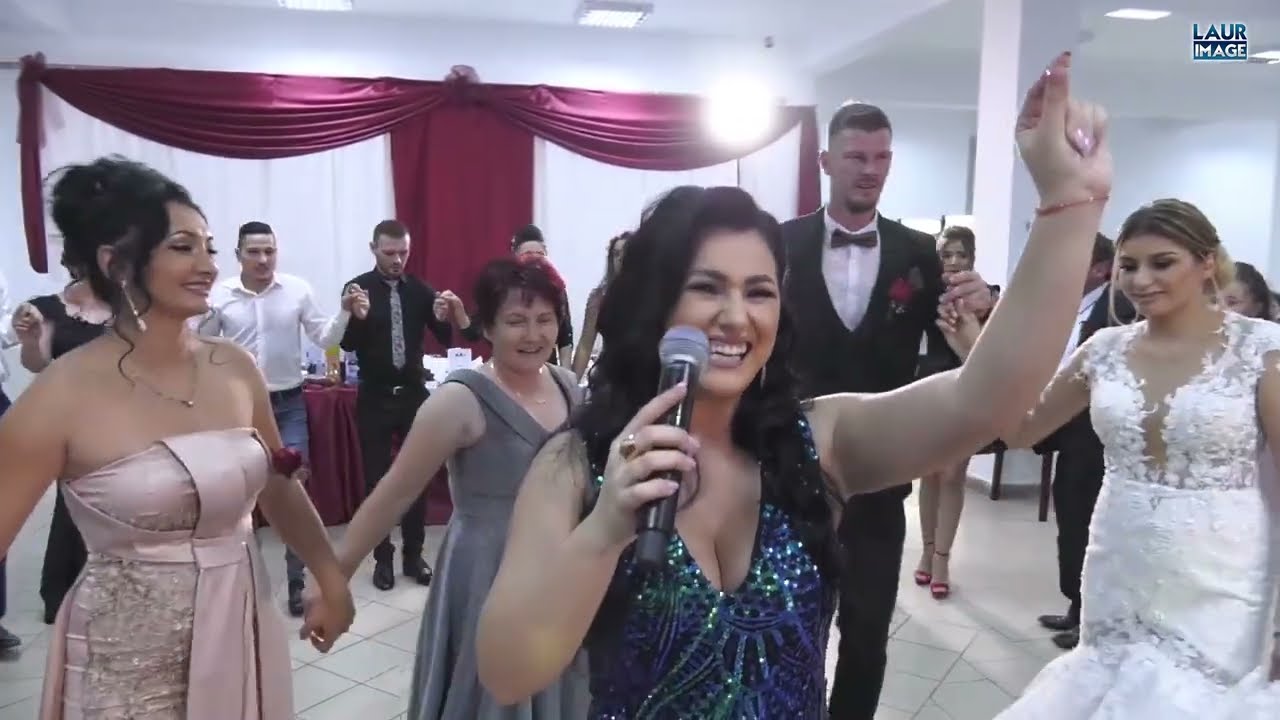 Geanina Blaga și formația - live nuntă - Adrian&Bianca - Petrila - Noiembrie 2019 - part 1(hore)