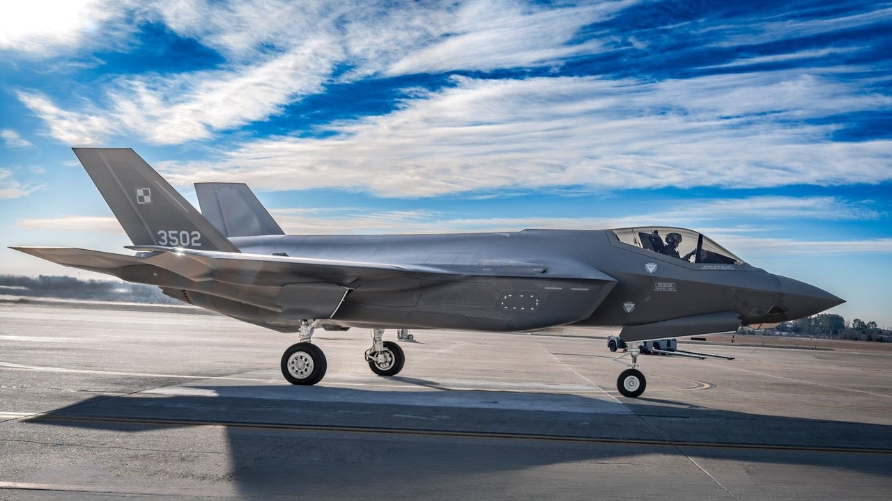 F-35 Jak Polska zapłaciła 18 miliard&oacute;w złotych i sześć lat czeka na samolot, kt&oacute;ry nie istnieje