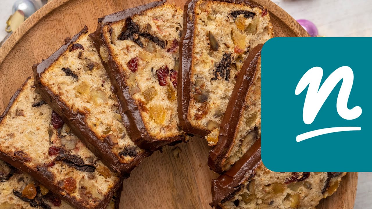 Gazdag püspökkenyér csokimázzal bevonva recept | Nosalty
