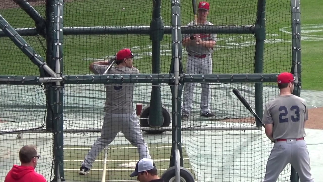 Sebastian Elizalde, RF, Reds (05-24-17) - Triple-A Louisville, Int'l League)