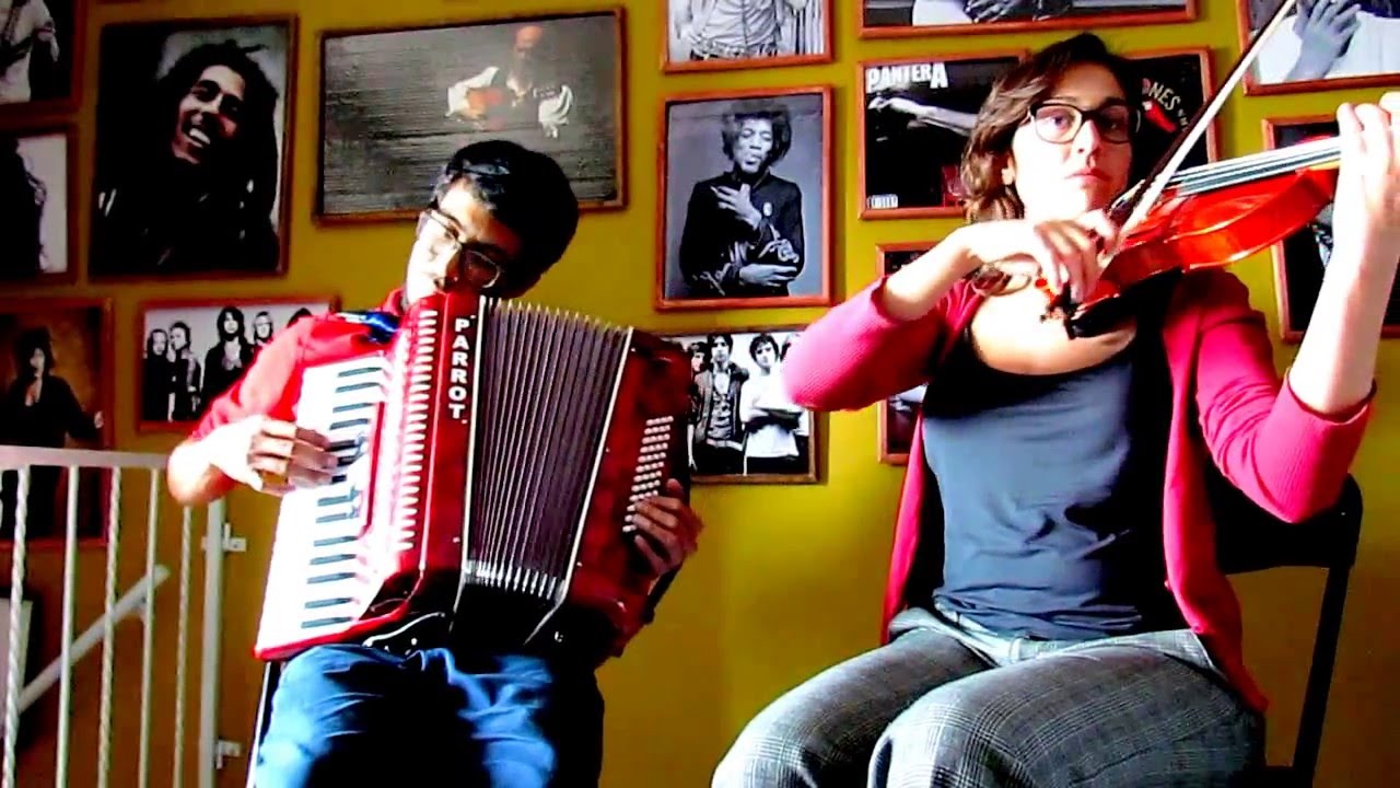 La Llorona - Beirut (COVER)