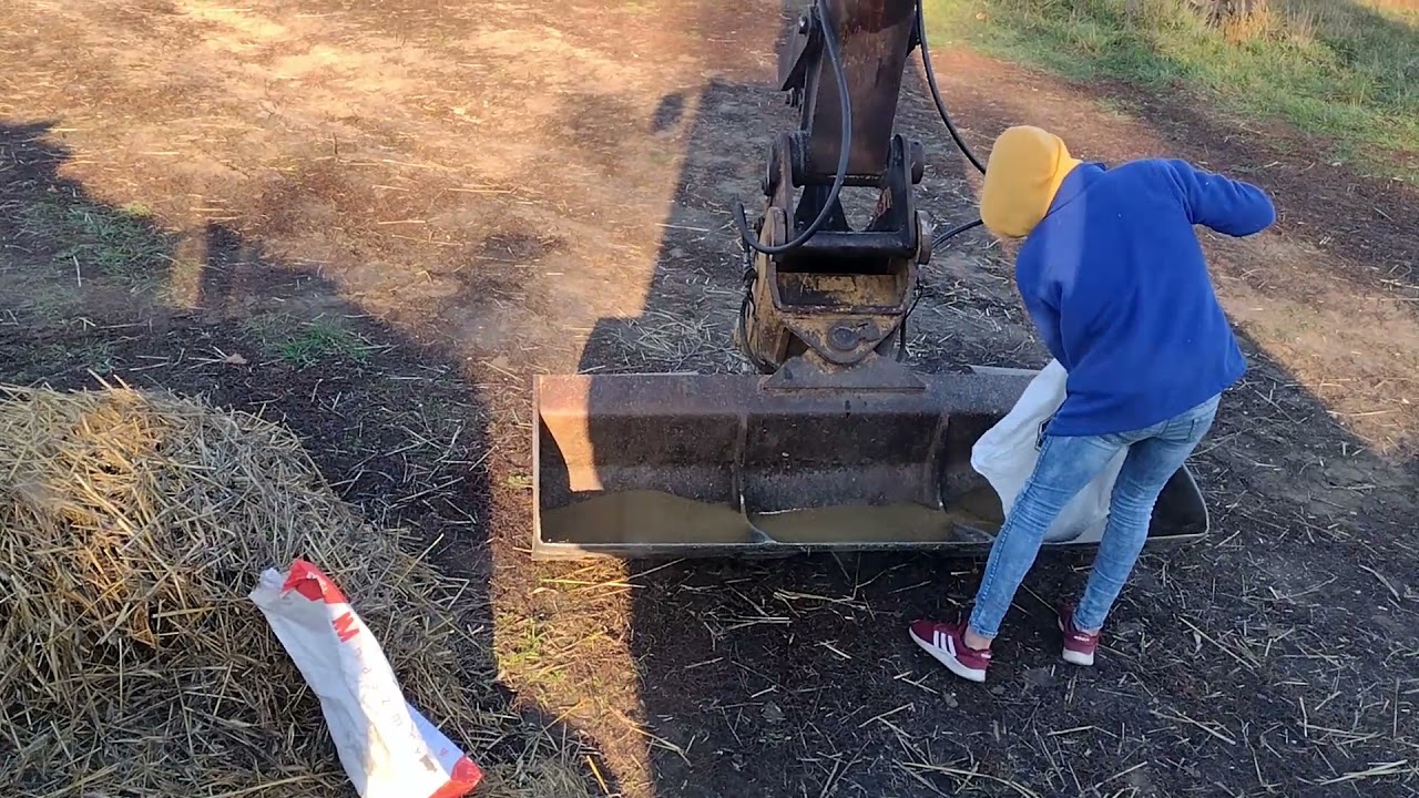 Mieszanie paszowozu 2021, mtz 82 i Metaltech WP12