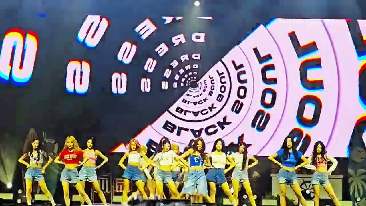 [HD] tripleS OT24 - 'Black Soul Dress' dance mirror