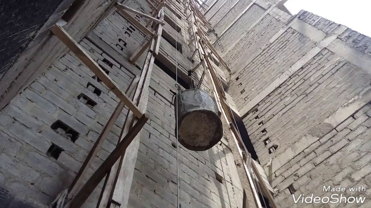 Manutention avec la bétonnière