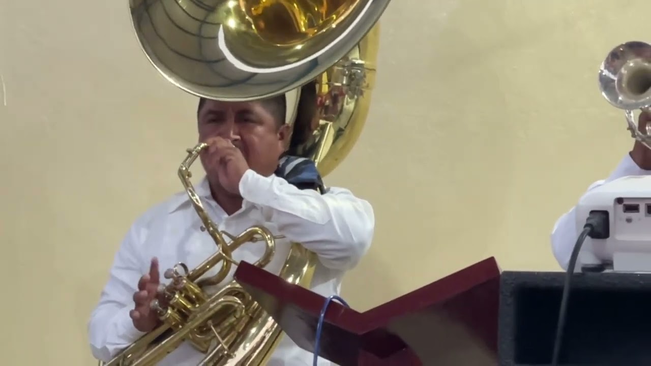 Los hermanos de la banda ensamble de metales ( más cerca oh Dios de ti )