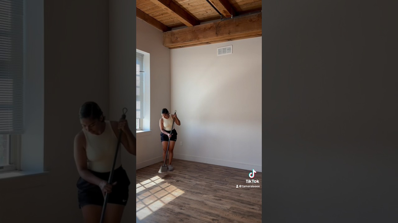 Clean with me ! #minimalist #clean #aesthetic #motivation #cleantok #cleaningmotivation #tiktok
