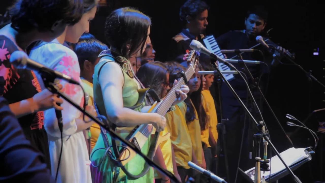 Marta Gómez - Para la guerra nada - Teatro Julio Mario Santo Domingo