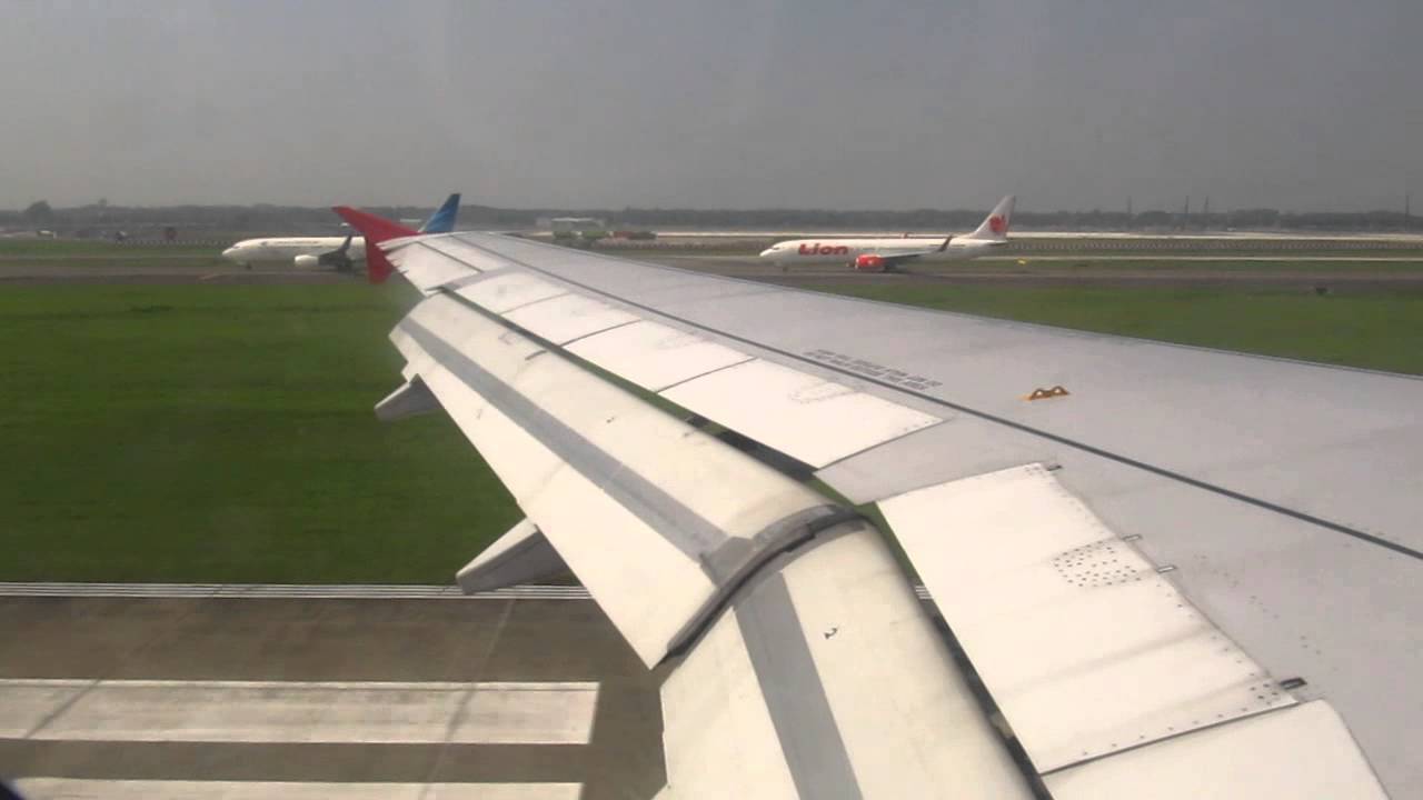 Indonesia AirAsia Airbus A320-200 [PK-AXK] Landing at Jakarta Soekarno-Hatta International AIrport